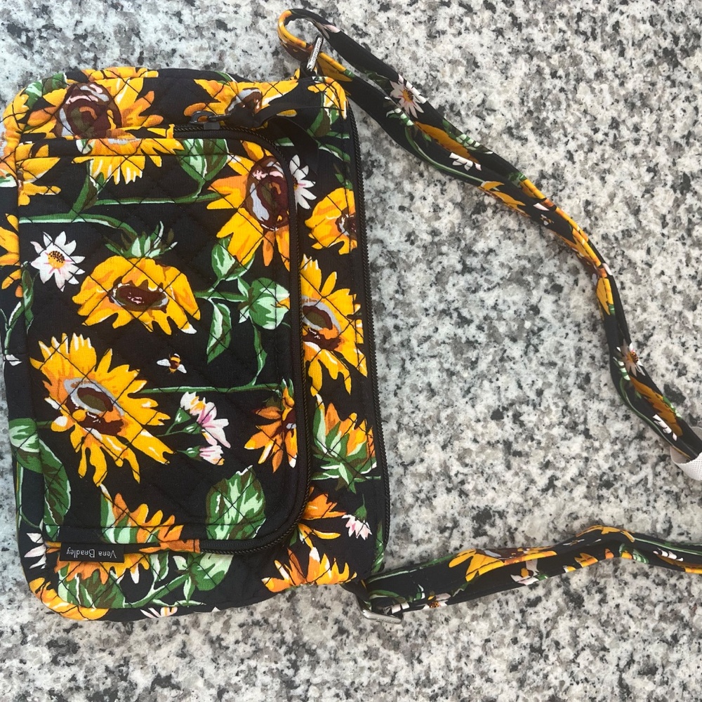 Vera Bradley sunflower purse, women’s bag - Picture 5 of 5